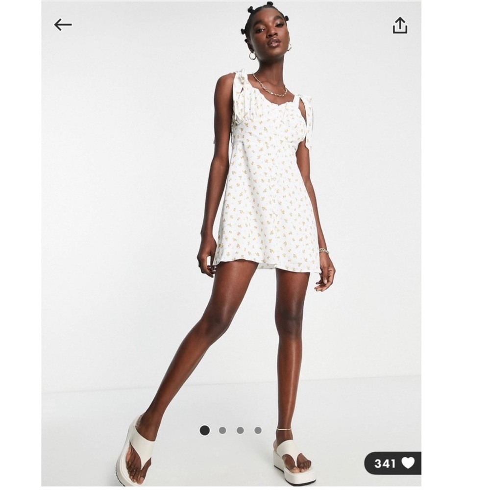 River Island White Floral Mini Dress | Sweetheart Neck Tie Straps | Size US 6